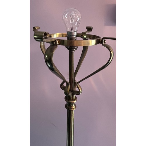 1020 - Art Nouveau telescopic brass standard lamp. 197cm to top of fitting extended.