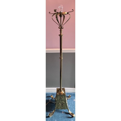 1020 - Art Nouveau telescopic brass standard lamp. 197cm to top of fitting extended.