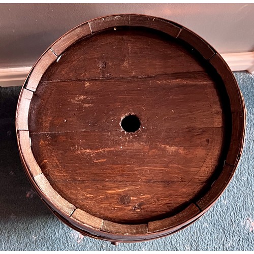 1261 - A vintage oak barrel with copper banding. 55cm h x 32cm to top.