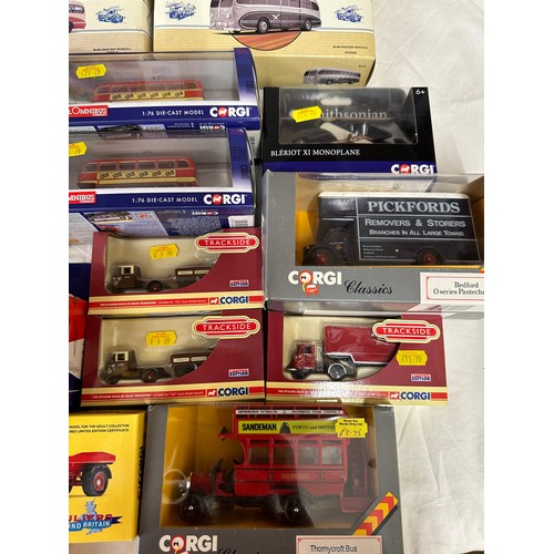 1114 - A large quantity of Corgi Diecast vehicles to include Classic Commercials 97187, 97192, 97230, 97800... 