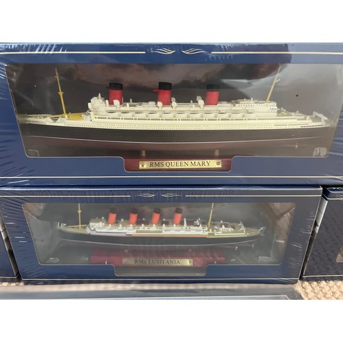 1132 - Boxed Atlas Editions ship models to include France, SS United States, Normandie, RMS Queen Mary, HMH... 