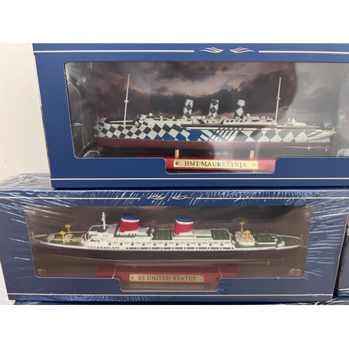 1132 - Boxed Atlas Editions ship models to include France, SS United States, Normandie, RMS Queen Mary, HMH... 