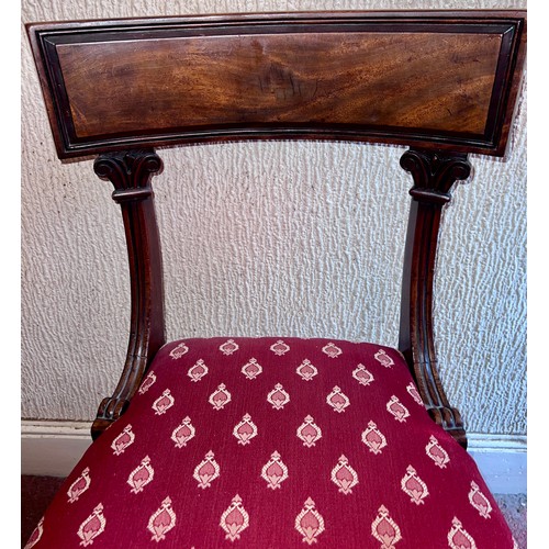 91 - A mahogany Gillows single chair with reeded front legs. 83cm h x 46cm w x 49.5cm  to seat.