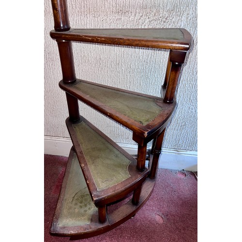 92 - Mahogany library steps with tooled leather treads, 20thC.