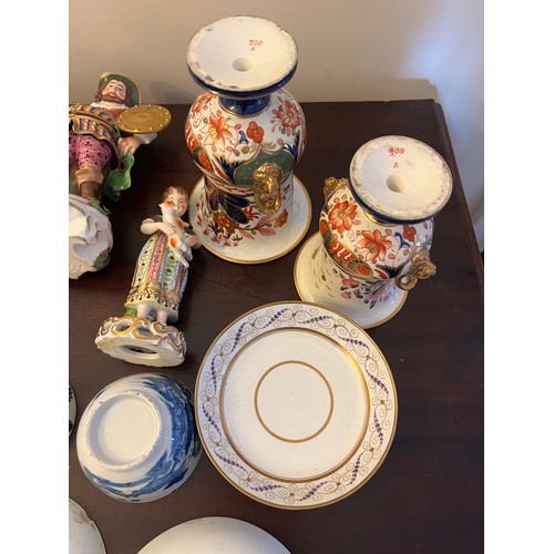 249 - A quantity of 18thC and 19thC English ceramics to include tea bowls, saucers, figurines, pot lid and... 