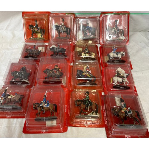 1144 - A collection of boxed Del Prado figurines on horseback to include Prussian, French, Spanish, etc (16... 