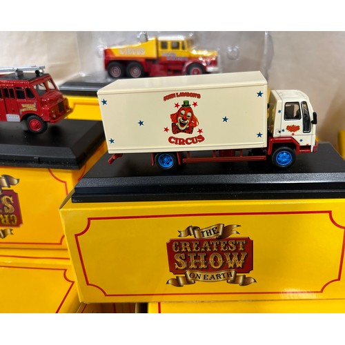 1146 - A collection of boxed Atlas Editions The Greatest Show On Earth diecast vehicles together with Atlas... 