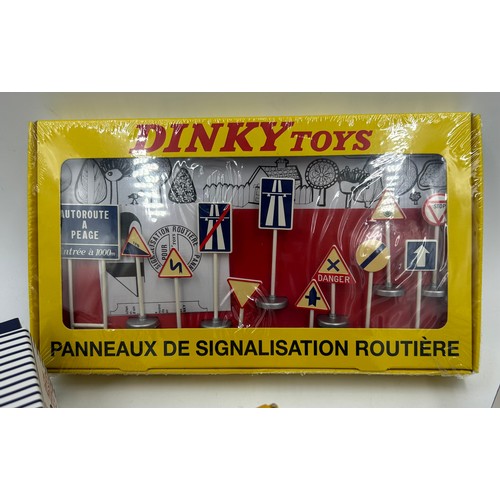 1148 - Dinky Atlas Editions to include 920 Guy Van 'Heinz', 943 Leyland Octopus Tanker Esso, 435 Bedford TK... 