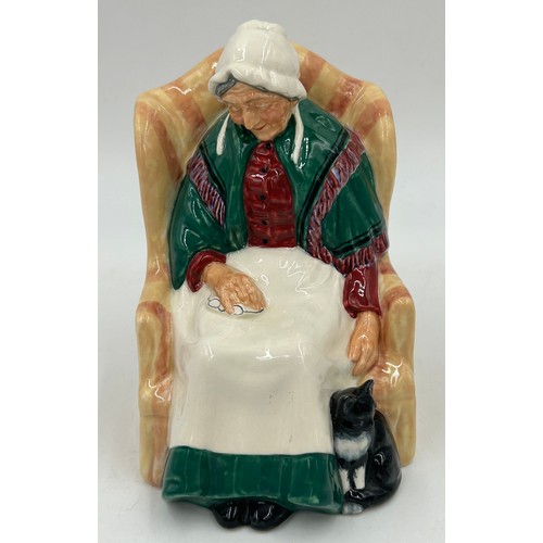 243 - Royal Doulton figurines to include: The Balloon Seller HN583 23cm h, Forty winks HN1974 17cm h, Carr... 