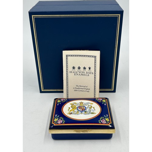 395 - A collection of Halcyon Days Enamels to include VE Day Celebration box by Kevin Walsh limited editio... 