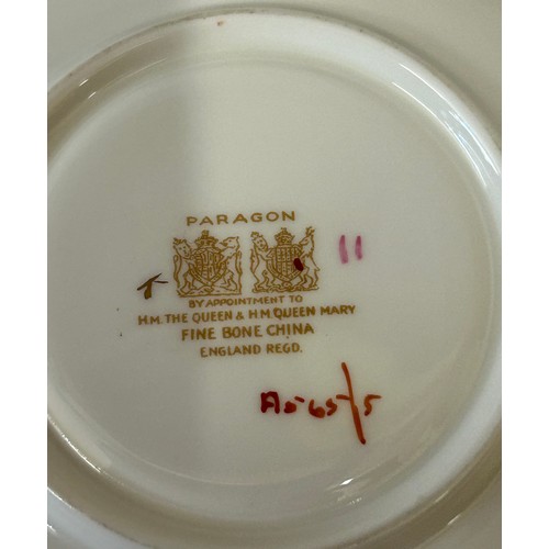 219 - Minton Vanessa pattern part service, to include 6 x dinner plates, 2 x plates 22cm d, 6 x plates 19.... 