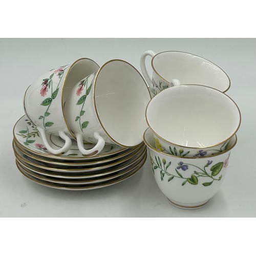 218 - A Royal Worcester tea service in the Arcadia design to include:  6 x cups, 6 x saucers, 6 x dessert ... 