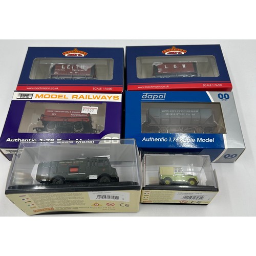 1203 - Collection of Hornby 00 gauge wagons/tankers to include 5 x R015 Yeoman Hopper Wagons, R215 Harvey B... 