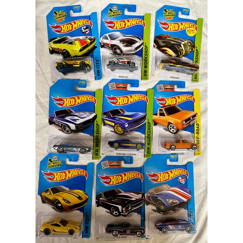 1185 - Carded Mattel Hot Wheels diecast models, including Star Wars, HW Race, HW City, HW Workshop, HW Off ... 