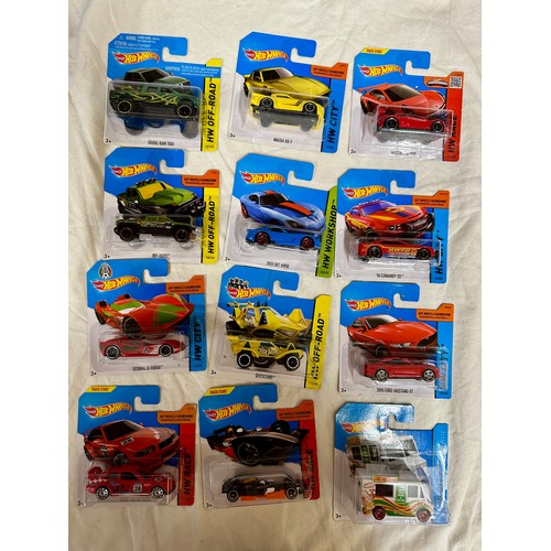 1185 - Carded Mattel Hot Wheels diecast models, including Star Wars, HW Race, HW City, HW Workshop, HW Off ... 