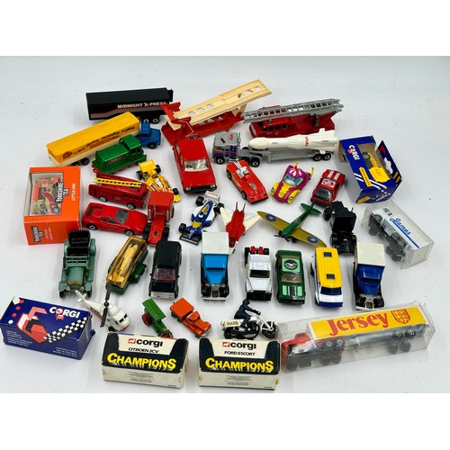 1193 - A collection of diecast toys to include mostly Matchbox Superfast also Lesney Corgi, Hot Wheels, Maj... 