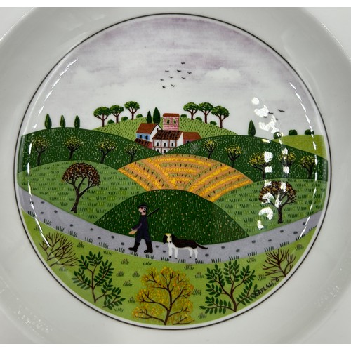 202 - Villeroy & Boch extensive ceramic collection in the 'Naif' design to include a large serving plate 3... 