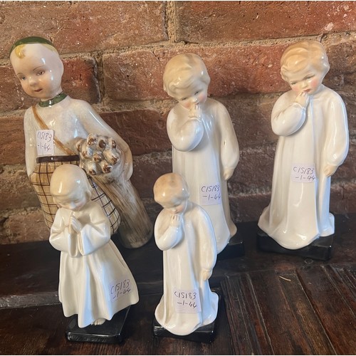 204 - Ceramic figures to include Royal Doulton ‘Bedtime’ HN 1978, ‘Darling’ HN 1985, two ‘Darling’ HN 1319... 