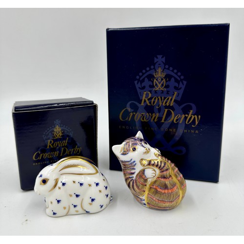 399 - Boxed Royal Crown Derby paperweights to include Baby Rabbit (gold stopper) and Playful Kitten (silve... 