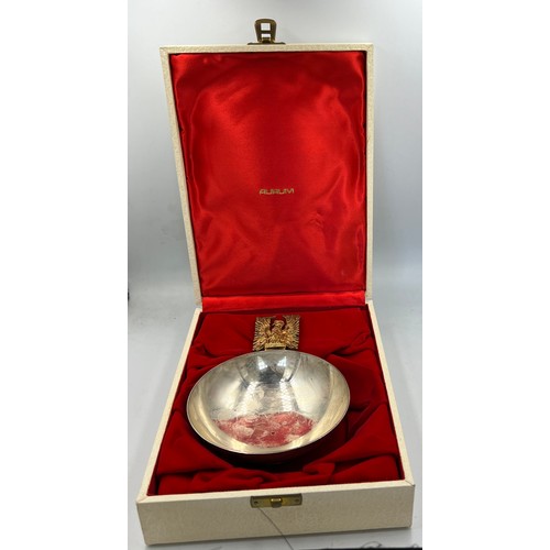 794 - A limited edition Aurum hallmarked silver dish, St Paul’s Cathedral London 1975. Weight 246gm. In or... 