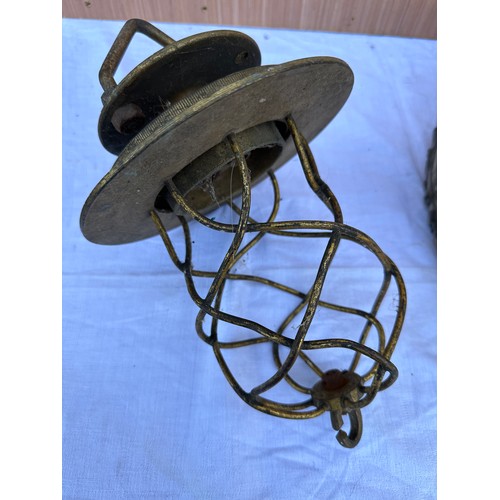 1014 - A quantity of vintage lighting to include glass shades, street lamp, ceiling drop light fitting 46cm... 