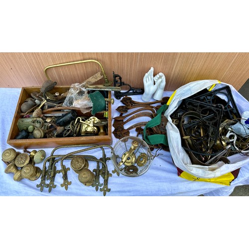 1319 - A large quantity of vintage brass and metal furniture and door fittings, locks etc.