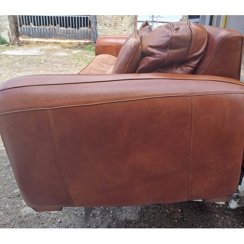 49 - Good quality brown leather three seater Duresta Spitfire sofa. 80cm h x 220cm w x 103cm d.