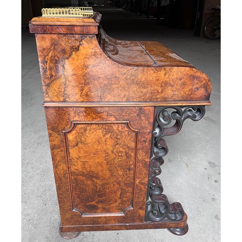 46 - A good quality burr walnut Davenport desk with piano front and brass gallery to top, four drawers to... 