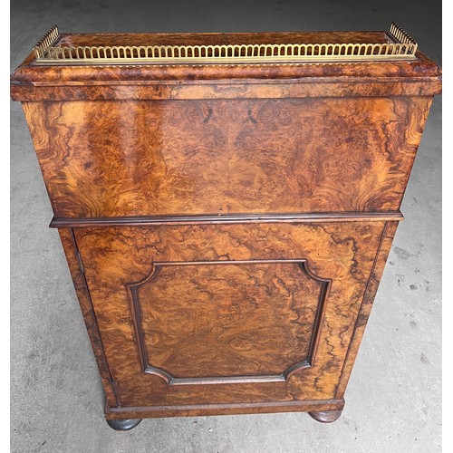 46 - A good quality burr walnut Davenport desk with piano front and brass gallery to top, four drawers to... 