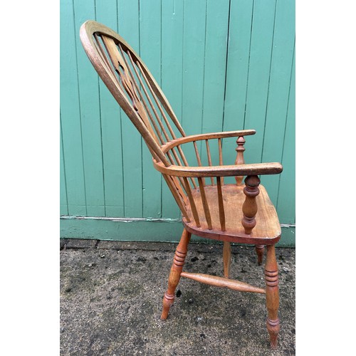 58 - Two 19thC armchairs to include a Windsor and a Spindleback. Both approx. 111cm h. Windsor 58cm w and... 