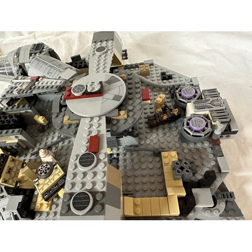 1211 - Lego, an unboxed quantity of loose items to include Star Wars Millennium Falcon, boat, helicopter, j... 