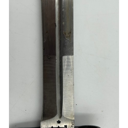 1041 - A Swedish Eskilstuna Jernmanufactur AB M1896 Mauser knife bayonet with 21cm steel blade and machined... 