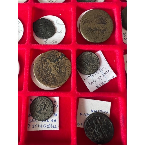 746 - A quantity of Roman coins to include Constantine, Clementia, Licinius, Domitan etc. (55)