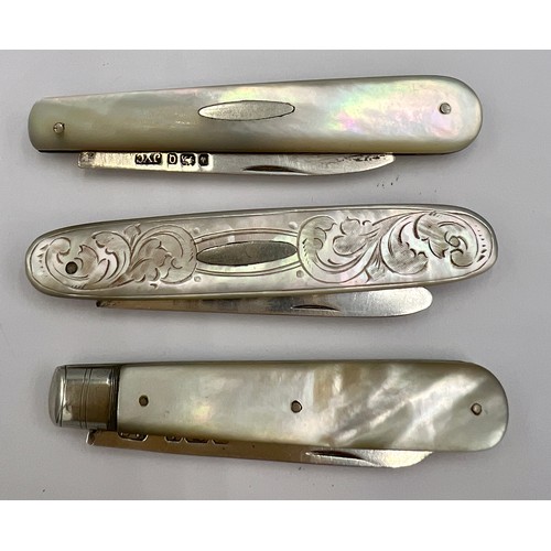 53 - Three silver and mother of pearl handled fruit knives to include Sheffield 1911, maker A.W. Stanisfo... 