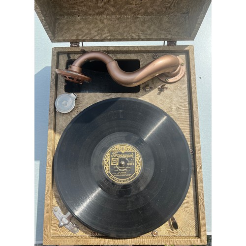 113 - A vintage Wondertone gramophone complete with Al Jolson record. 39cm x 30cm x 16cm.