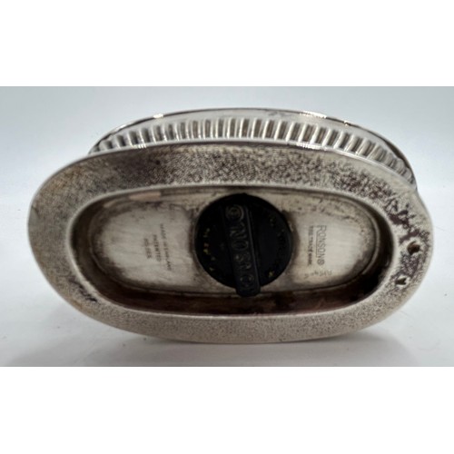 823 - A Silver Inkwell marked George Nathan & Ridley Hayes Birmingham 1906 with hinged lid, 9cm h x 11 cm ... 