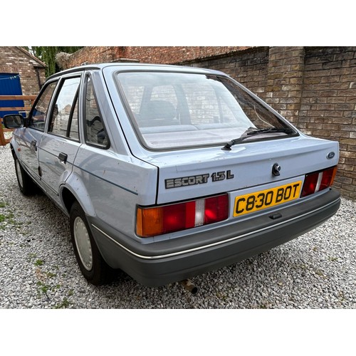 1 - A Ford Escort Mark IV (Erica Model) Mistal Blue 1986. Engine No. 00001, Chassis no. 00001. 

Origina... 