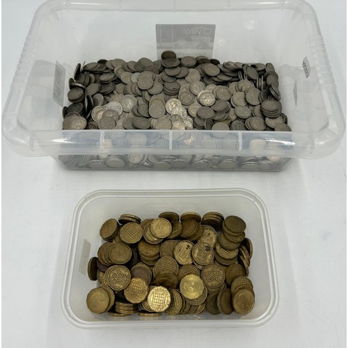 780 - A large quantity of sixpences dated 1948 -1967 along with a quantity of brass threepence pieces.