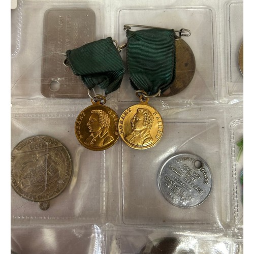 785 - A quantity of world coinage to include UK coins, medallions, royal occasions along with Victorian 18... 