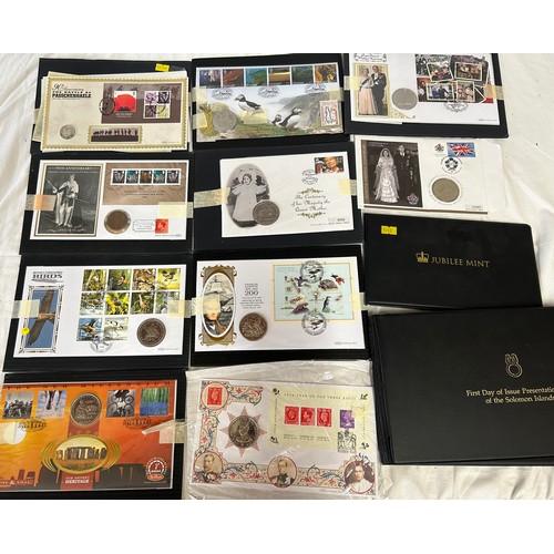 787 - A quantity of first day covers with coins to include Henry VIII and his Six Wives, Island of Lundy, ... 