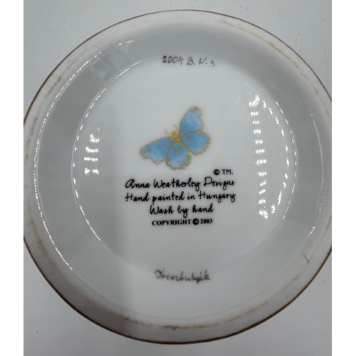 392 - Selection of hand painted ceramics to include a large Caverswall Bowl signed by M. Grant 'Chelsea' 2... 