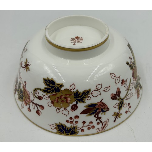 410 - Two Coalport 'Hong Kong' pattern bowls 25.5cm & 19cm d along with a footed bowl 25.5cm d and 2 x twi... 