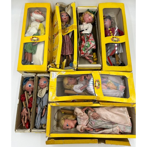 1309 - Eight vintage Pelham Puppets to include 2 x Jumpettes Andy Pandy & Noddy, Gepetto, Fritzi, Two SL4 C... 