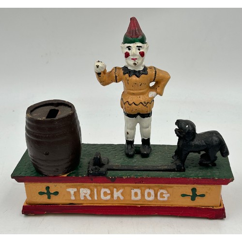 1423 - A collection of cast iron Novelty Money Boxes to include Trick Dog, Cat and Mouse, Elephant, U.S Mai... 