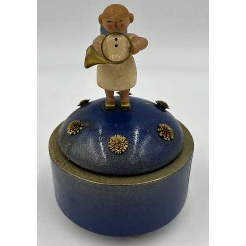 466 - A collection of Erzgebirge hand painted German wooden Christmas themed music boxes to include Christ... 