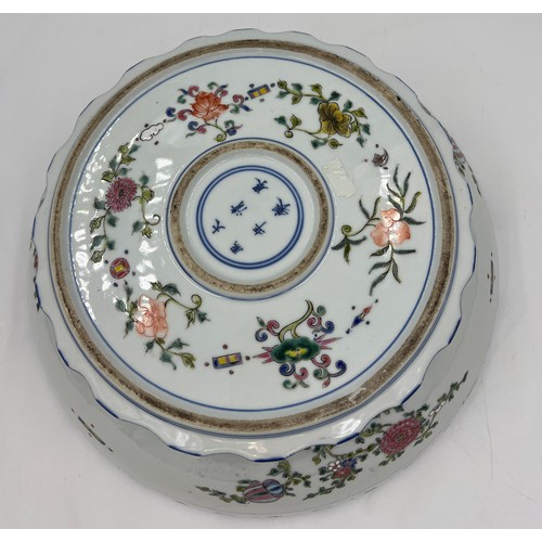 1049 - Chinese famille rose porcelain bowl with crenelated rim finely painted with mandarin ducks, flowers ... 