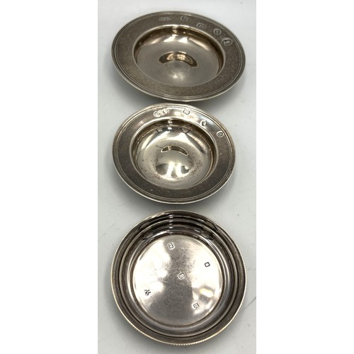 865 - Three 20thC silver dishes. Total weight 182gm. Various dates and makers. Largest 10.5cm d.