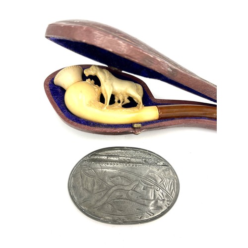 1377 - A 19thC meerschaum cheroot holder with amber mouthpiece a/f, in fitted case together with a 19thC pe... 