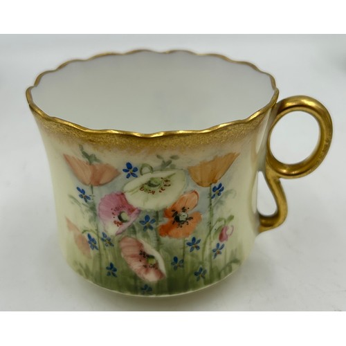 383 - Continental hand painted part tea service decorated with poppies and gilt edges to include 6 x plate... 