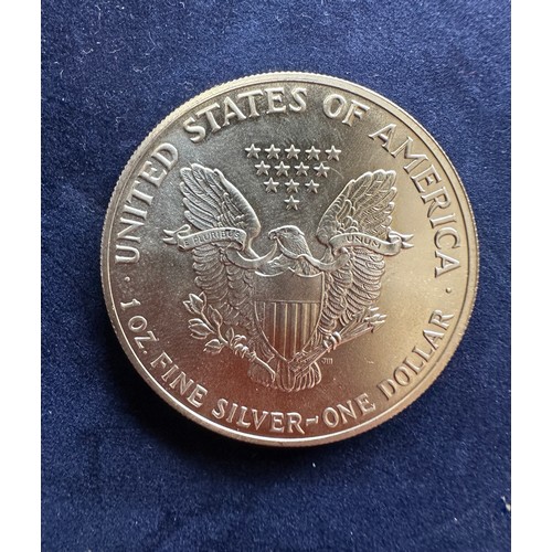 799 - A collection of five United States of America Silver Dollars to include 1986, 1987, 1989, 1991, 1992... 